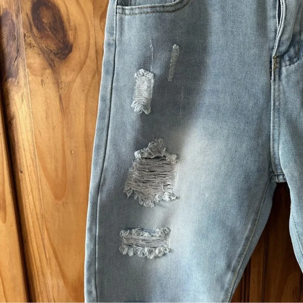 NWT NXH Distressed Denim Bermuda Shorts - Size XL